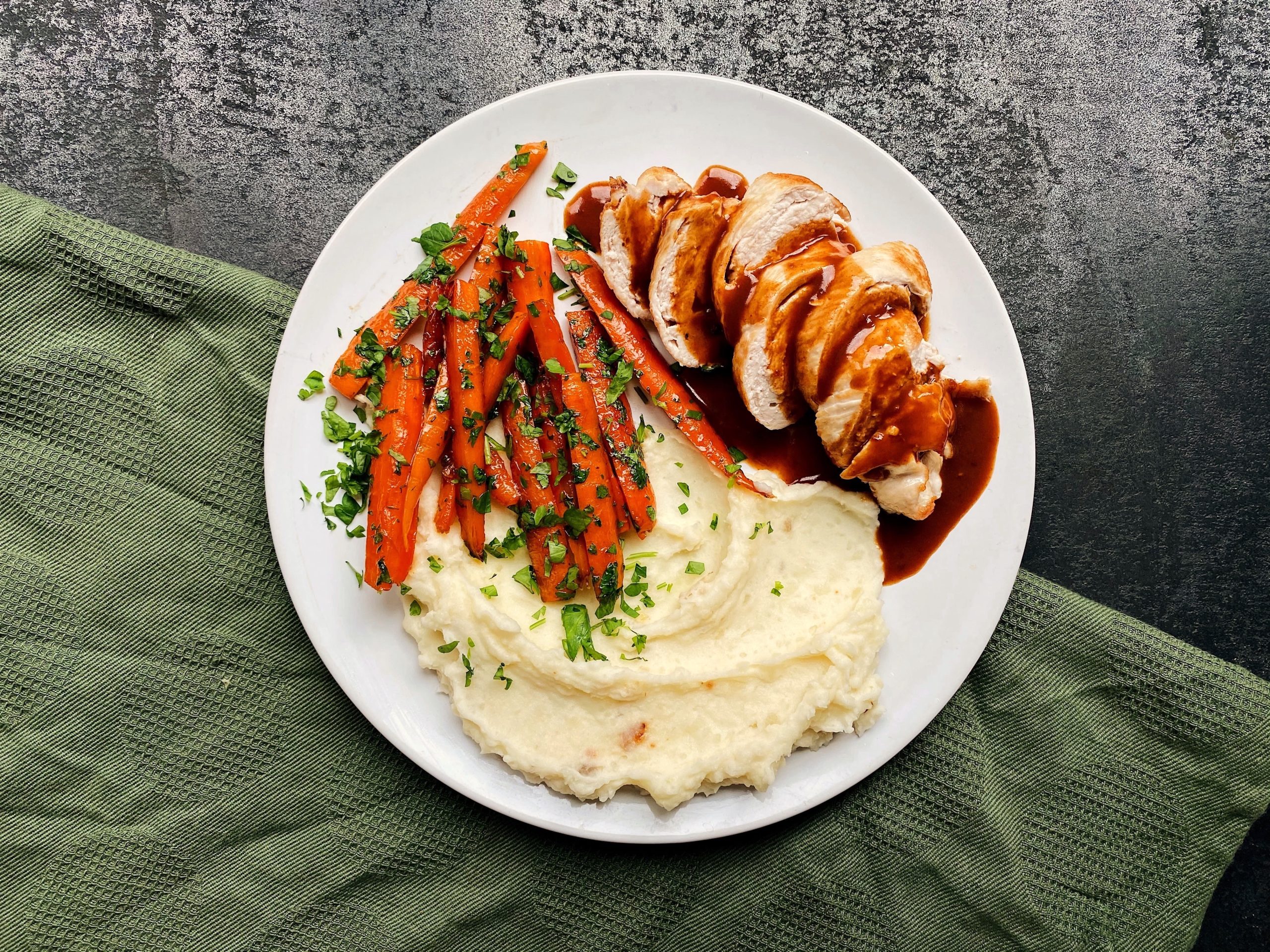 Recette de poitrine de poulet et sauce demi-glace